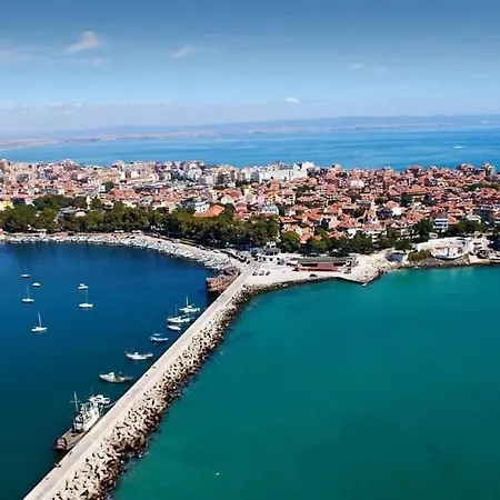 Апартаменты Hristovi &