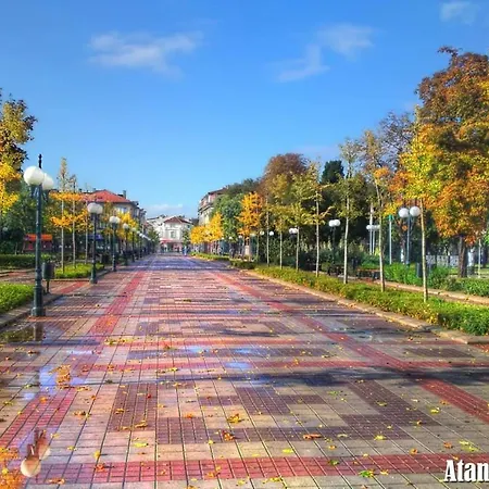 Апартаменты Hristovi & *