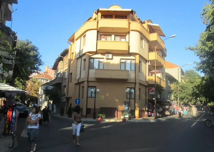 Hristovi & * Pomorie